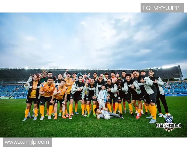 足球明星身高对比及精彩瞬间图文合集让你一览众星风采